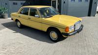 Oldtimer Mercedes w123/200D/H.Zulassung/nur 140Tkm/Schechkheft/ Nordrhein-Westfalen - Versmold Vorschau