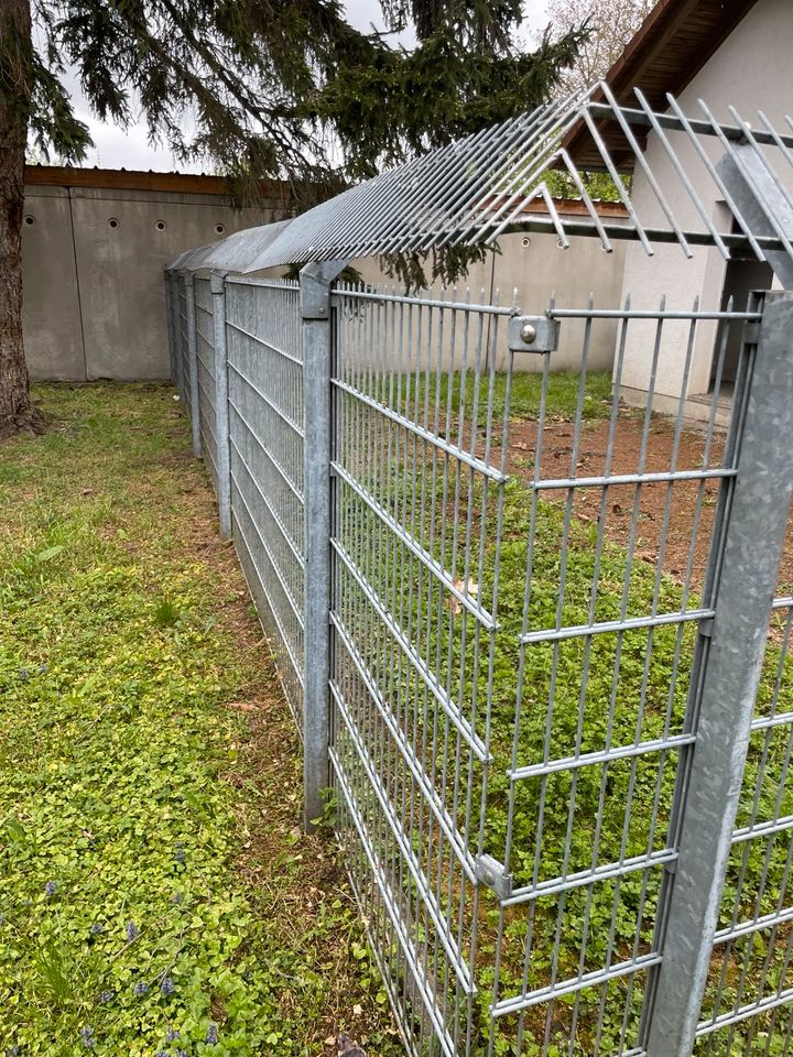 Zaun/ Tierzaun mit Doppeltüren 1.60m hoch in Bad Schönborn