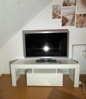 Neuwertiges TV-Board mit LED Beleuchtung 130cm Nordrhein-Westfalen - Wachtberg Vorschau