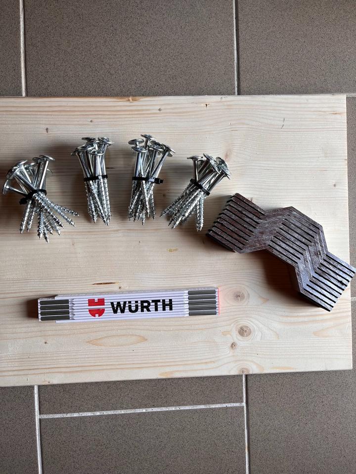 Würth Tellerkopfschrauben 6x100+ Alubügel für Solaranlage⭐️⭐️⭐️ in Heteborn
