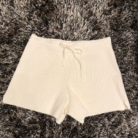 Abercrombie & Fitch: Ripp Strick Shorts Woll Weiß Gr. M neu Köln - Bayenthal Vorschau