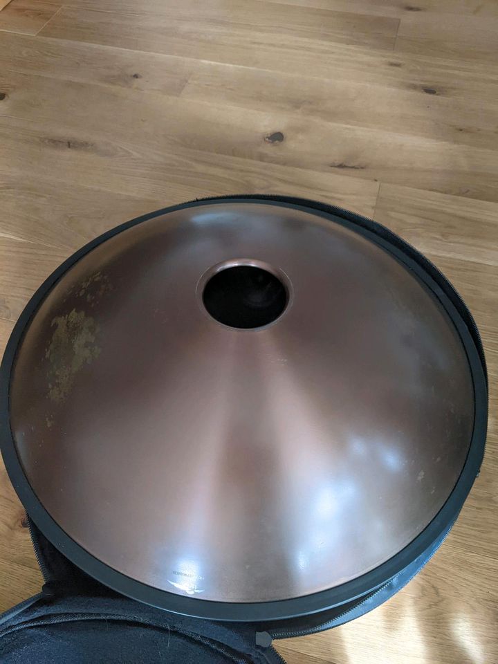 Ugur Handpan #F inkl. Case/Tasche Stealdrum Trommel Instrument in Karlsfeld