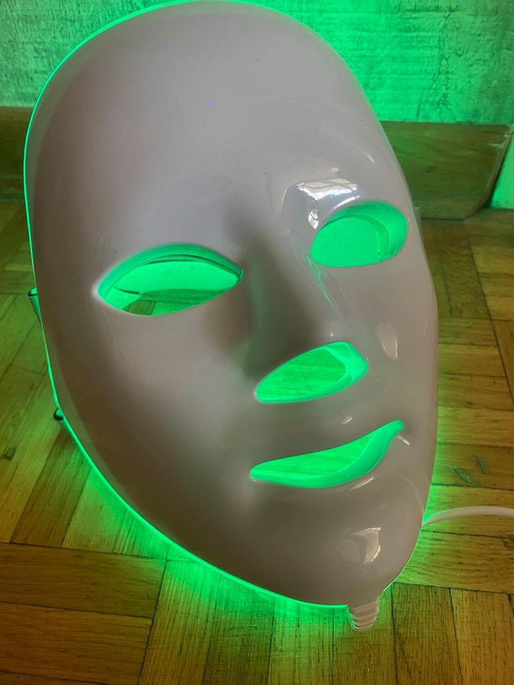 LED Lichtmaske mit hoher LED Dichte in Hamburg