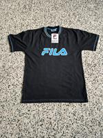 Fila T-Shirt, XL, schwarz, vintage Frankfurt am Main - Sachsenhausen Vorschau