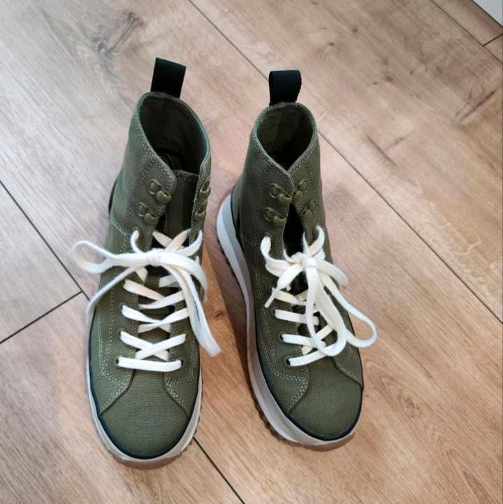 Sneaker high Sneakers Boots Stiefelette von Tamaris Gr. 37 in Minden