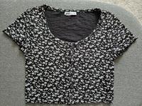 kurzes Shirt, Gr. M,  Blumenprint Dresden - Pieschen Vorschau