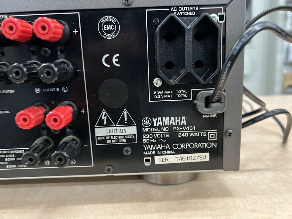 Yamaha RX-V461 Dolby Digital HDMI Heimkino Receiver mit USB IN in Hof (Saale)