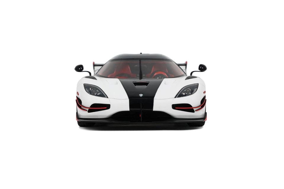 GT Spirit Koenigsegg Agera RS 2015 Arctic White Modellauto 1:18 in Driedorf