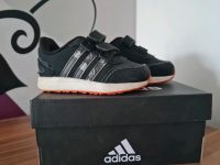 Adidas Schuhe/Sneaker 20 Sachsen - Annaberg-Buchholz Vorschau