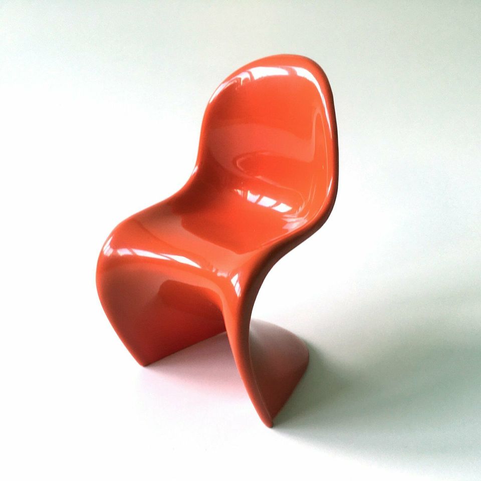 Verner Panton - Panton Chair Miniatur in Kandern