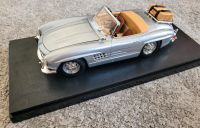 Modellauto Mercedes 300 SL Cabrio Niedersachsen - Gehrden Vorschau