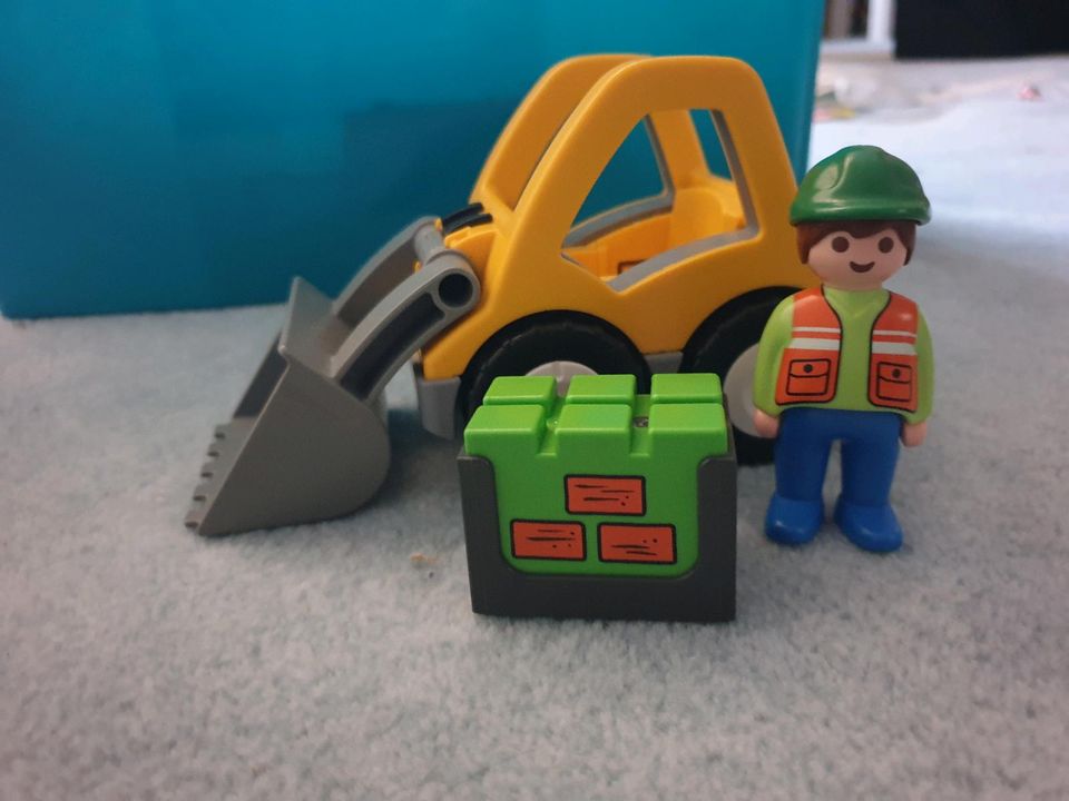 Playmobil 123 Müllwagen, Abschlepper, Rennauto, Bagger, Traktor in Extertal