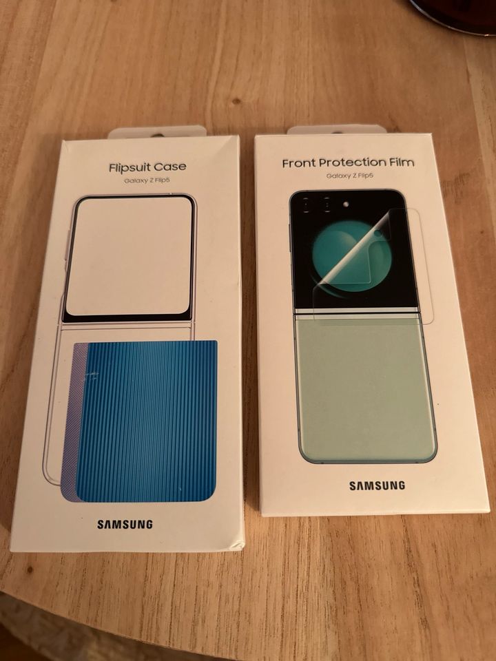Samsung Galaxy Z Flip 5 Case und Folie Neu Top Angebot in Norderstedt