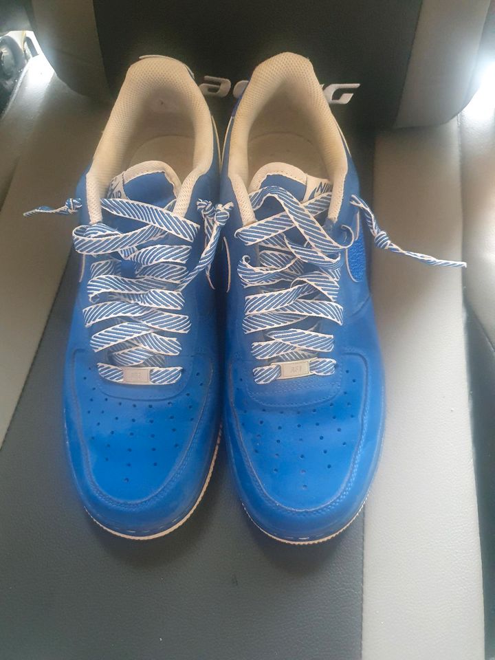 Nike Air Schuhe (Blau? in Witten