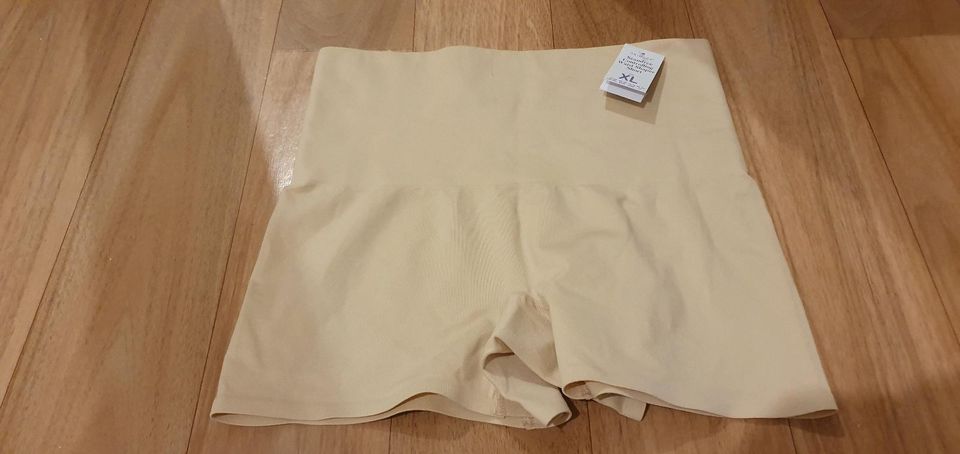 Damen Bauchweg Hose Miederhose Shapewear gr.XL 46/48 Neu in Finnentrop