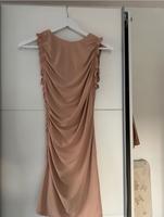 Zara Kleid beige/nude Gr. S Nie getragen, daher wie neu Niedersachsen - Burgdorf Vorschau