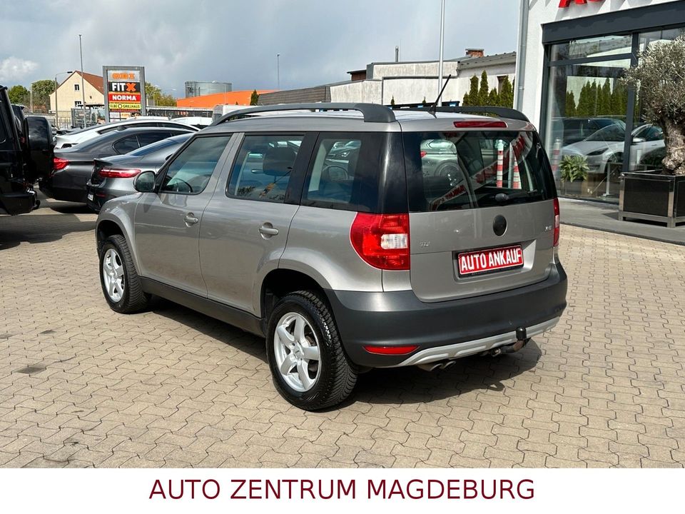 Skoda Yeti 2,0 TDI Klima RCD AHK Allwetterr. 1. Hand in Magdeburg