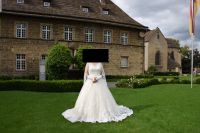 Hochzeitskleid Brautkleid Elfenbein Nordrhein-Westfalen - Lichtenau Vorschau