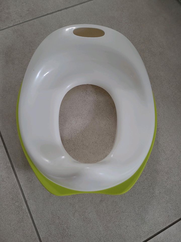 IKEA Toilettenaufsatz in Nideggen / Düren