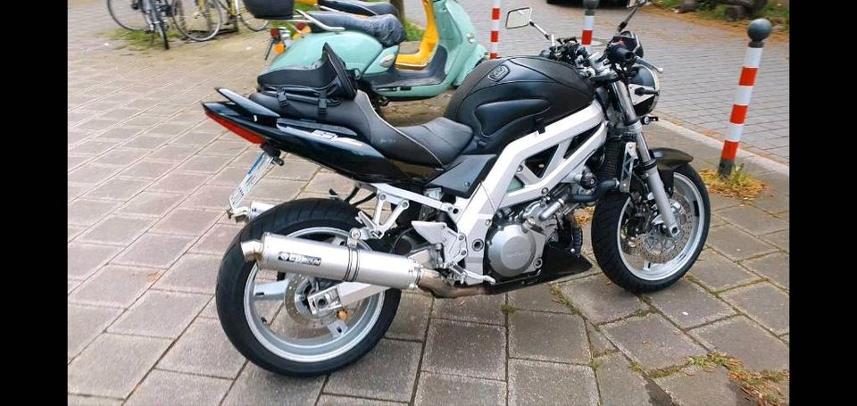 Suzuki SV 1000 N in Nürnberg (Mittelfr)