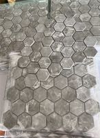 Fliesen Hexagon Fliesenspiegel Grau Marmor Optik 4,8 qm Nordrhein-Westfalen - Euskirchen Vorschau