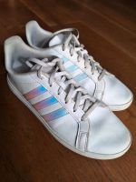 Weiße schmale Sneaker von Adidas in Gr. 6 / 39,5 Nordrhein-Westfalen - Wadersloh Vorschau