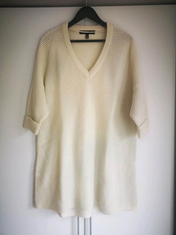 Schöner oversize Pullover von Vero Moda Gr. M in Überherrn