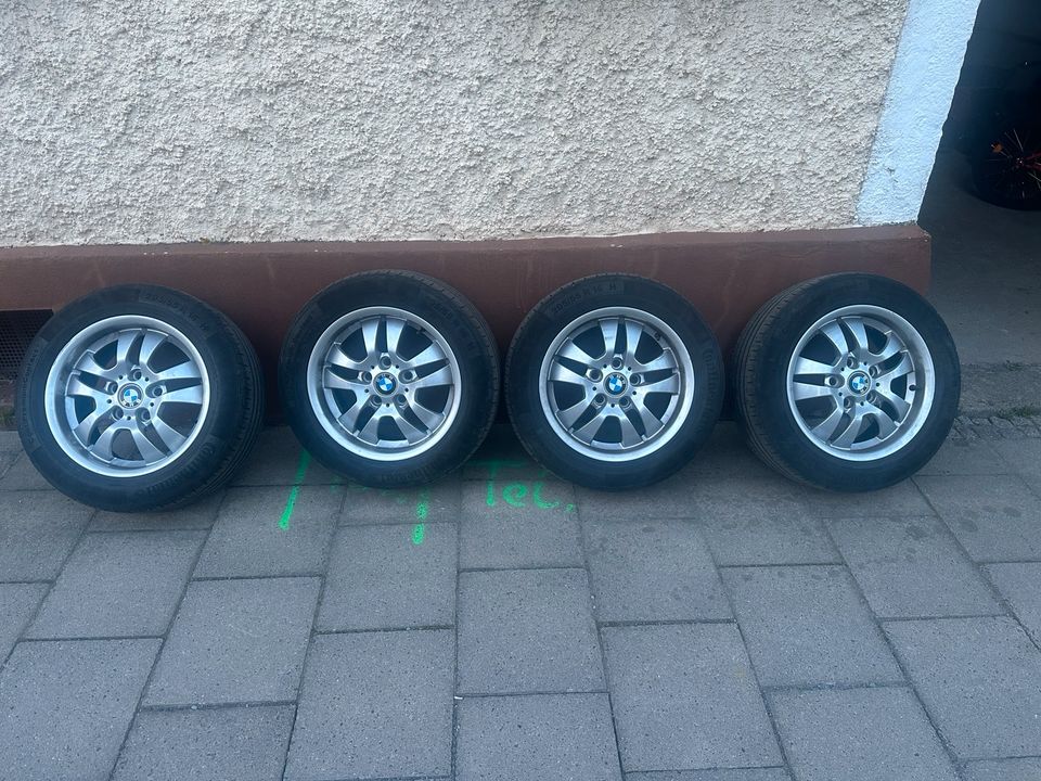 BMW e90/91/92/93  205/55R16 Sommerreifen in Hof (Saale)