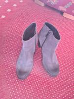 Hübsche blaue Stiefeletten von NUANIQUE Gr. 38 - Wildleder - Niedersachsen - Burgwedel Vorschau