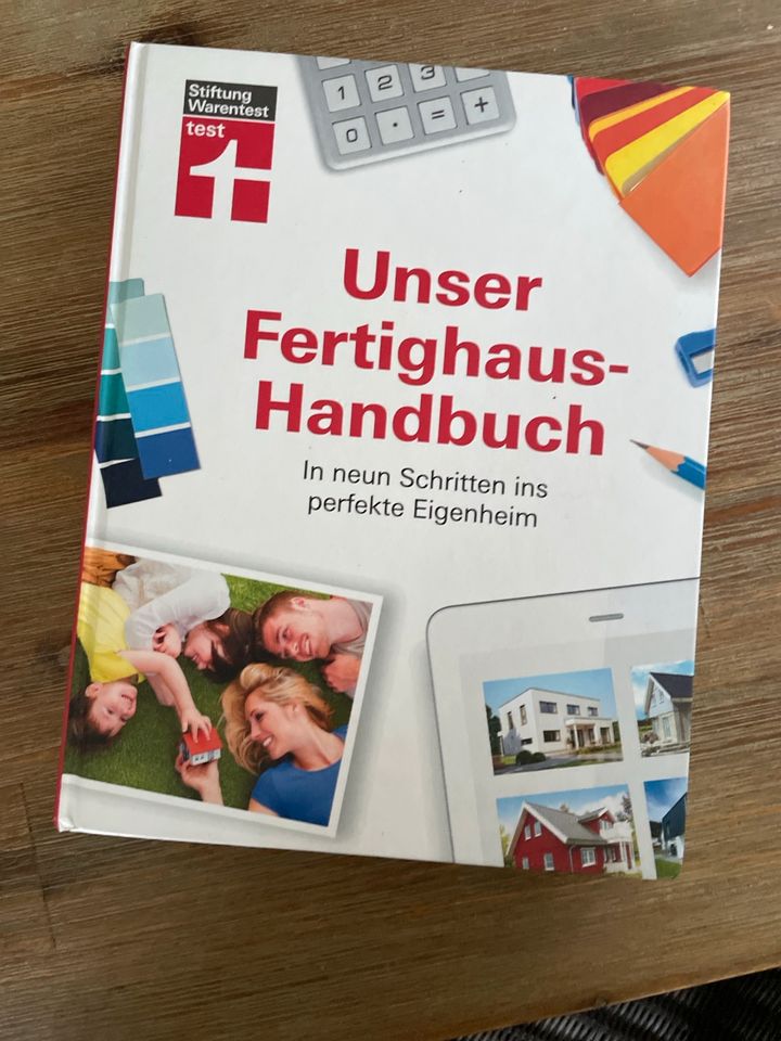 „Unser Fertighaus-Handbuch“ Stiftung Warentest in Achern