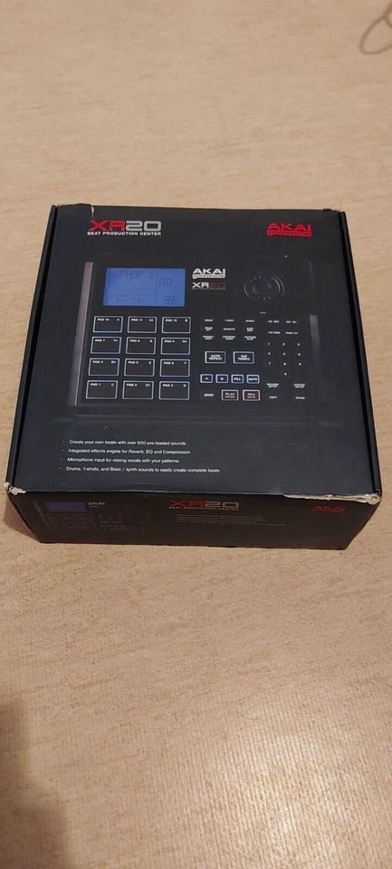 Akai XR20 Drumcomputer (mit Originalverpackung, Anleitung) in Leipzig