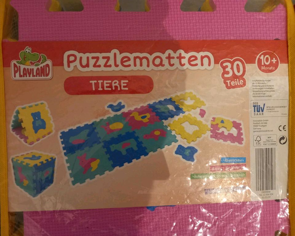 Großes Set aus 8 Packungen mit je 10 Puzzlematten in Meschede