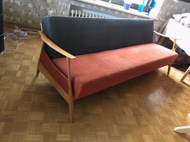 Couch Schlaf-Sofa + 2 Sessel in Bischofsheim