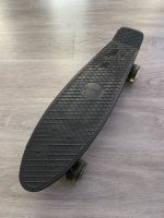 Skateboard Mini Cruiser Retro von Hausmelo mit Leuchtrollen LED Schleswig-Holstein - Lübeck Vorschau