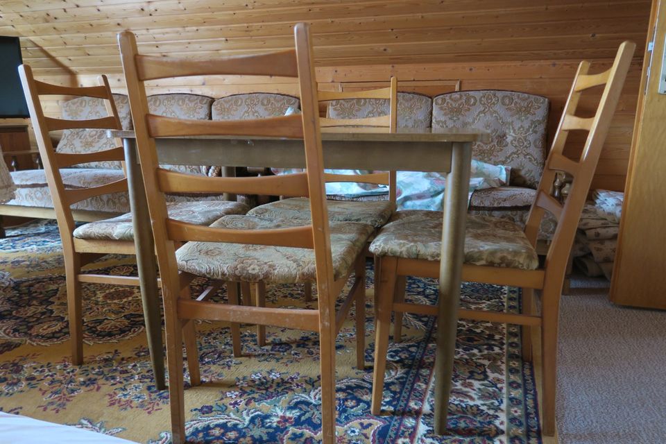 Tisch, Stühle, Vintage in Nordholz