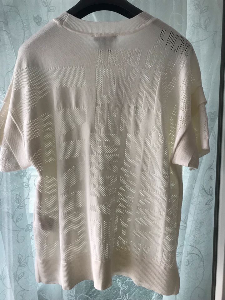 Wunderschönes Strickshirt DKNY Gr 40 in München