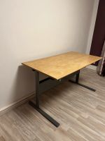 IKEA SCHREIBTISCH 140x70 ungefähr Berlin - Spandau Vorschau