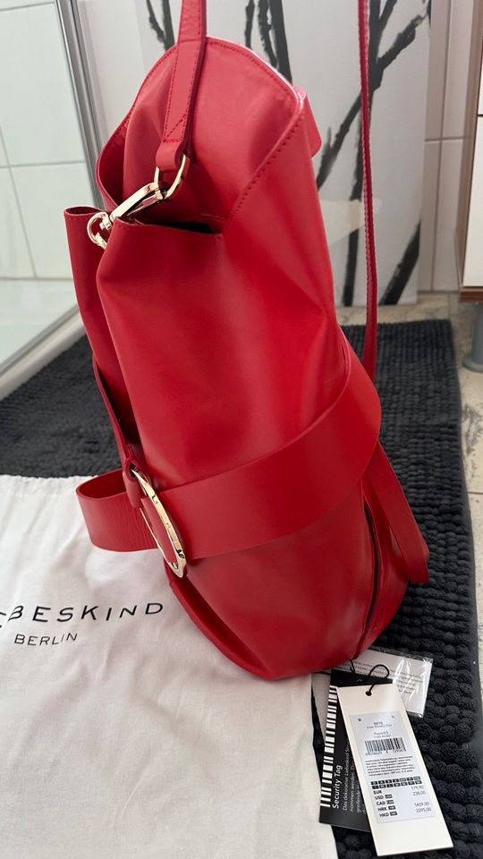 Liebeskind Berlin Tasche Beutel Rucksack Hobobag NEU in Mülheim (Ruhr)