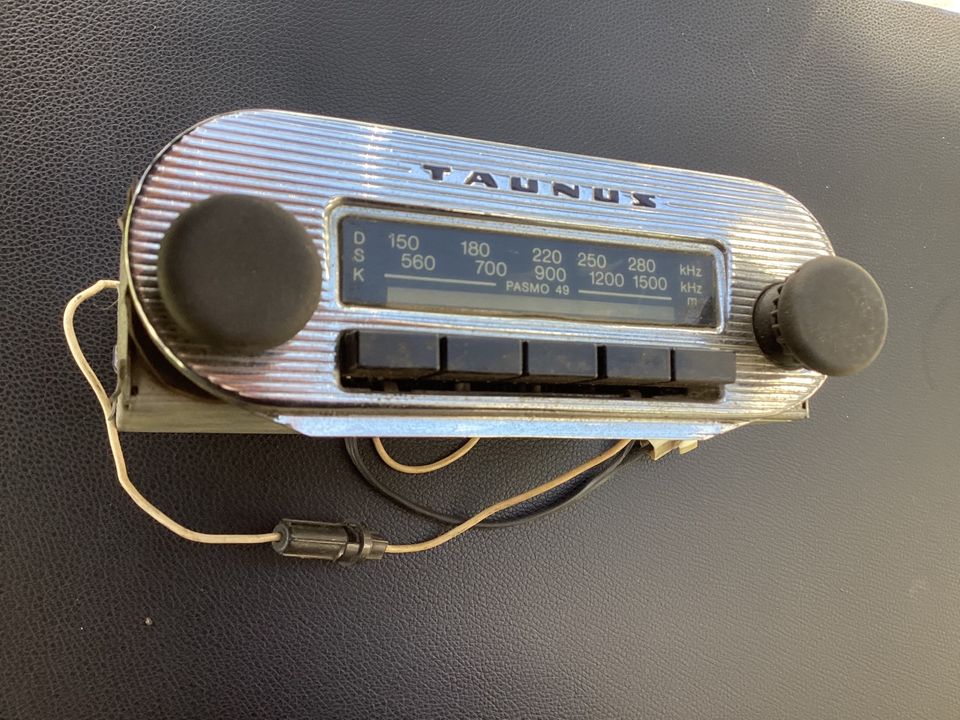 Autoradio Oldtimer Ford Taunus 12 Volt in Nordrhein-Westfalen - Lippetal |  Ersatz- & Reparaturteile | eBay Kleinanzeigen ist jetzt Kleinanzeigen