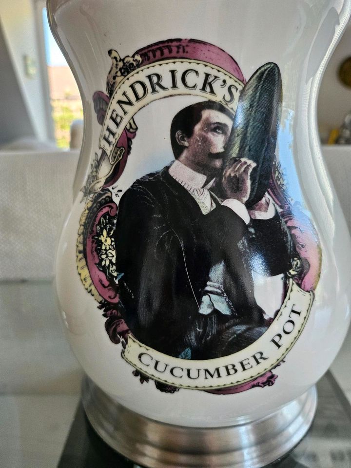 Hendricks Gin Cucumber Pot 1,5L Behälter Gin-Tonic Longdrink in Hamburg