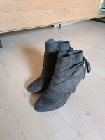 Sehr schöne graue Damen Stiefeletten in grau, Gr. 39 Bayern - Mainburg Vorschau