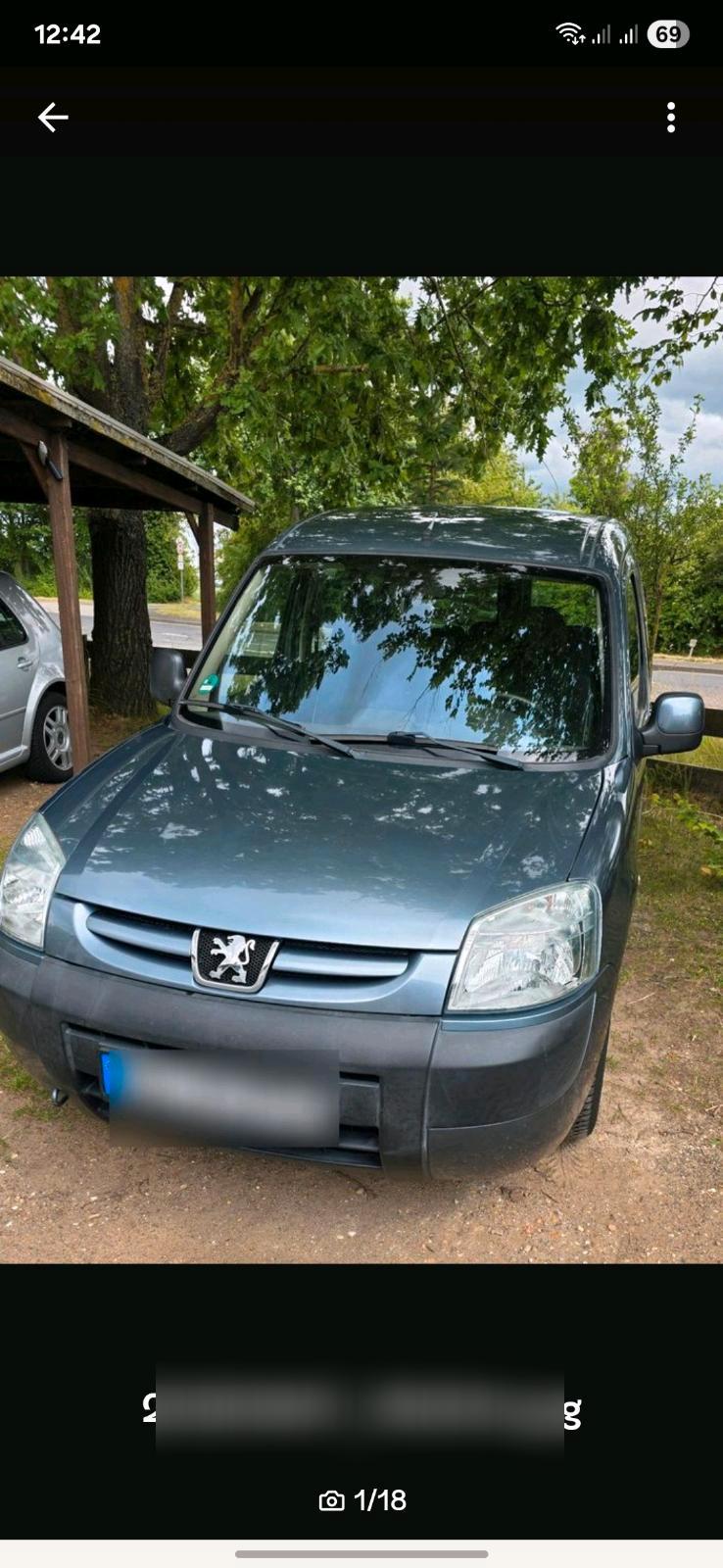 Abbildung des Autos Peugeot Partner Relax