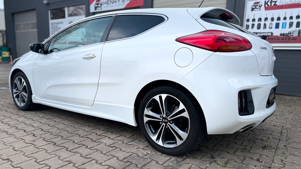 Kia Cee'd GT Line*Neu Tüv*PDC*8fachbereift*Tempomat in Walldorf