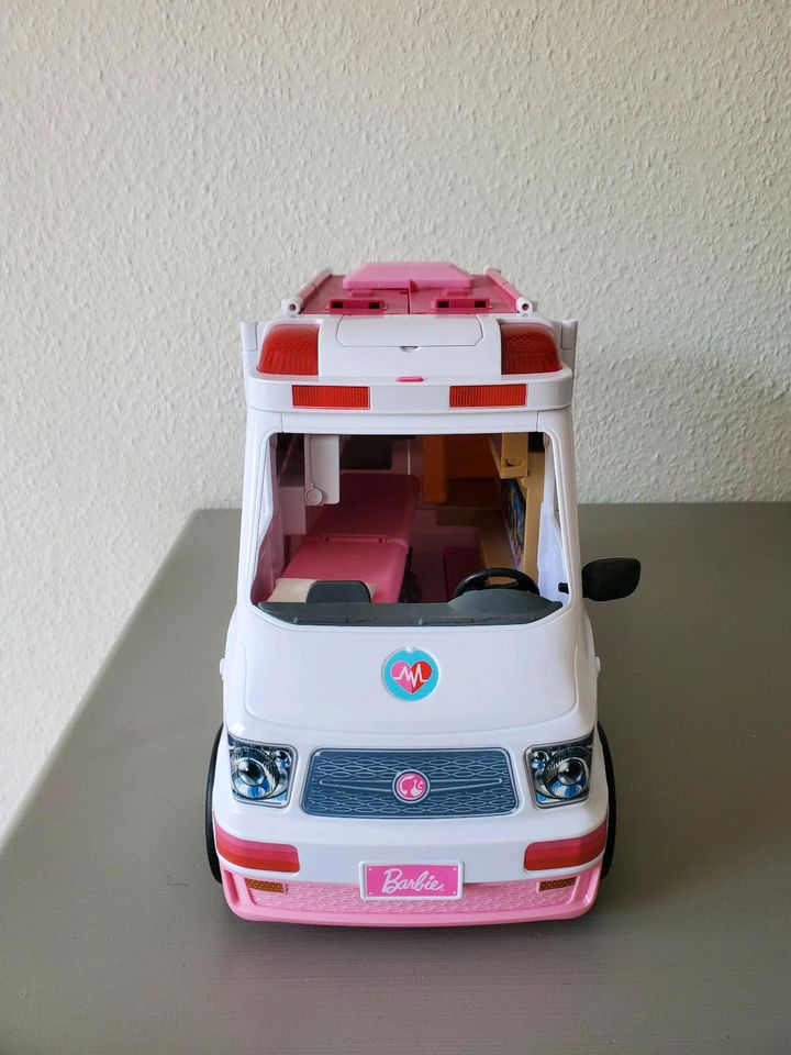 Barbie Krankenwagen in Kiel