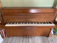 Yamaha Klavier Piano Modell 104 in Nussbaum Satin Hessen - Biedenkopf Vorschau