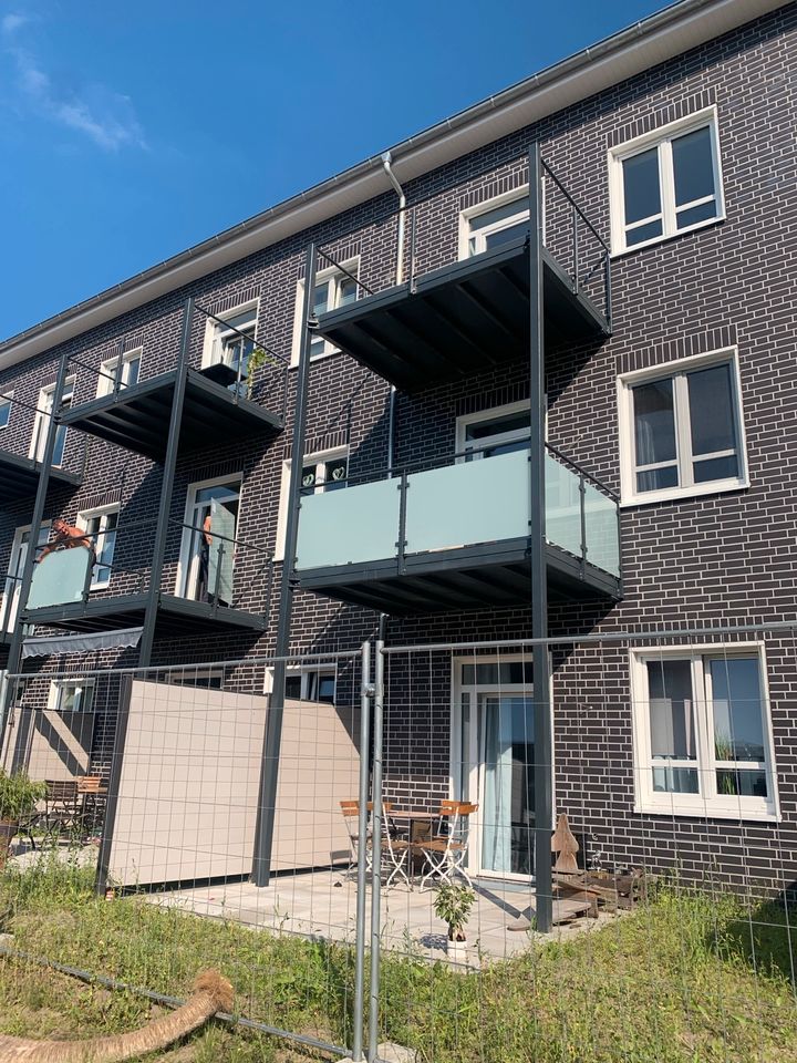 Balkonbau Anbaubalkon Vorstellbalkon Stahlbalkone mit Statik in Bremen