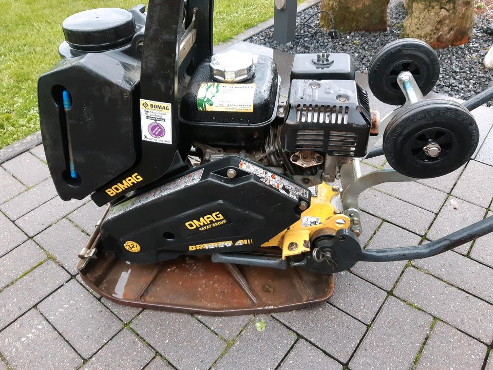 Abbruchhammer Stemmhammer Mietgeräte Mietpark Baumaschinen in Bad Driburg