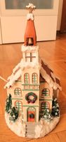 Kirche beleuchtet Haus Leuchthaus Deko Winter Weihnachten Schwerin - Lankow Vorschau