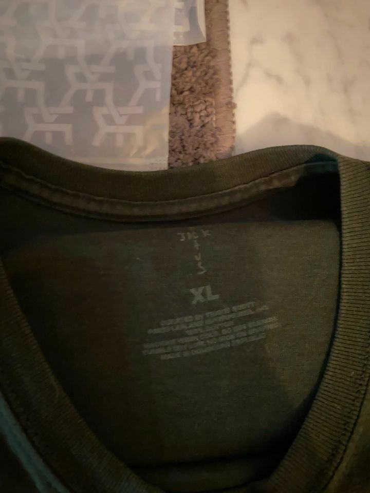 Travis Scott CJ Logo II T-shirt Washed Olive XL in Chemnitz