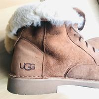 Original neuwertige UGG Leder-Stiefeletten mit Lammfell-Futter Saarbrücken-Mitte - St Johann Vorschau